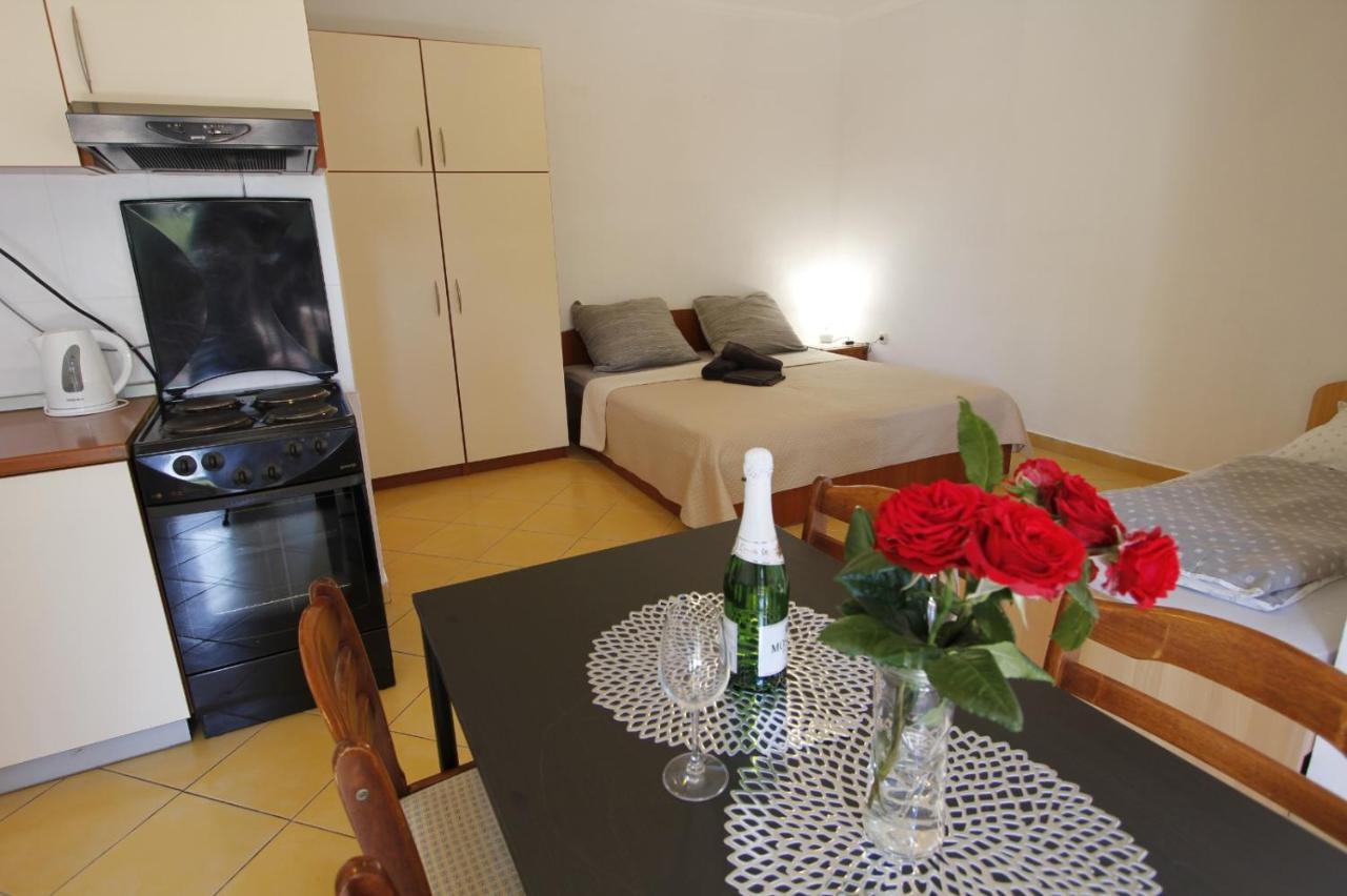 Apartmani Nika Bibinje Kültér fotó